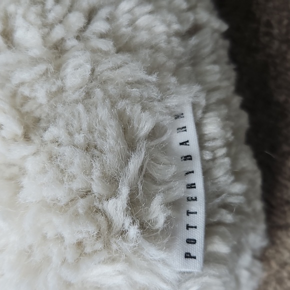 Pottery Barn Dog Doodle Faux Fur Pillow w/ Bell Golden Doodle - Picture 4 of 5